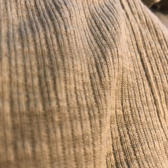 American Eagle, Green Flowy Crop Top. Size US S. - Picture 3 of 4